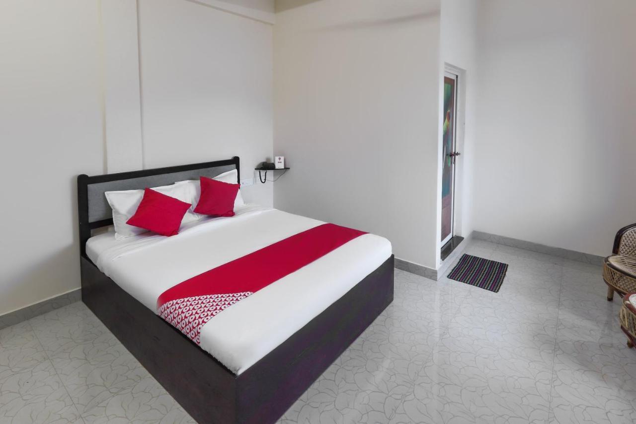Oyo 49244 Green Castle Residency Otel Nedumkandam Dış mekan fotoğraf
