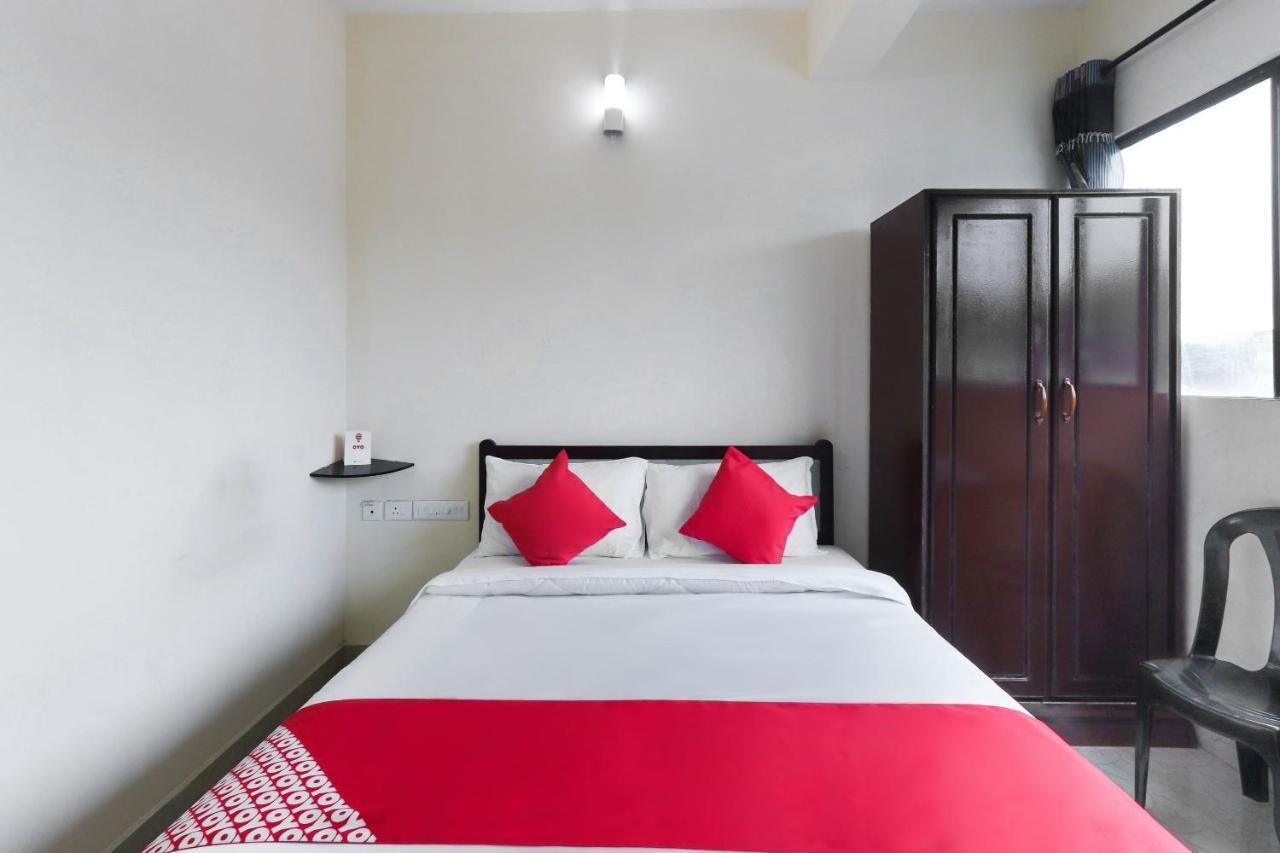 Oyo 49244 Green Castle Residency Otel Nedumkandam Dış mekan fotoğraf