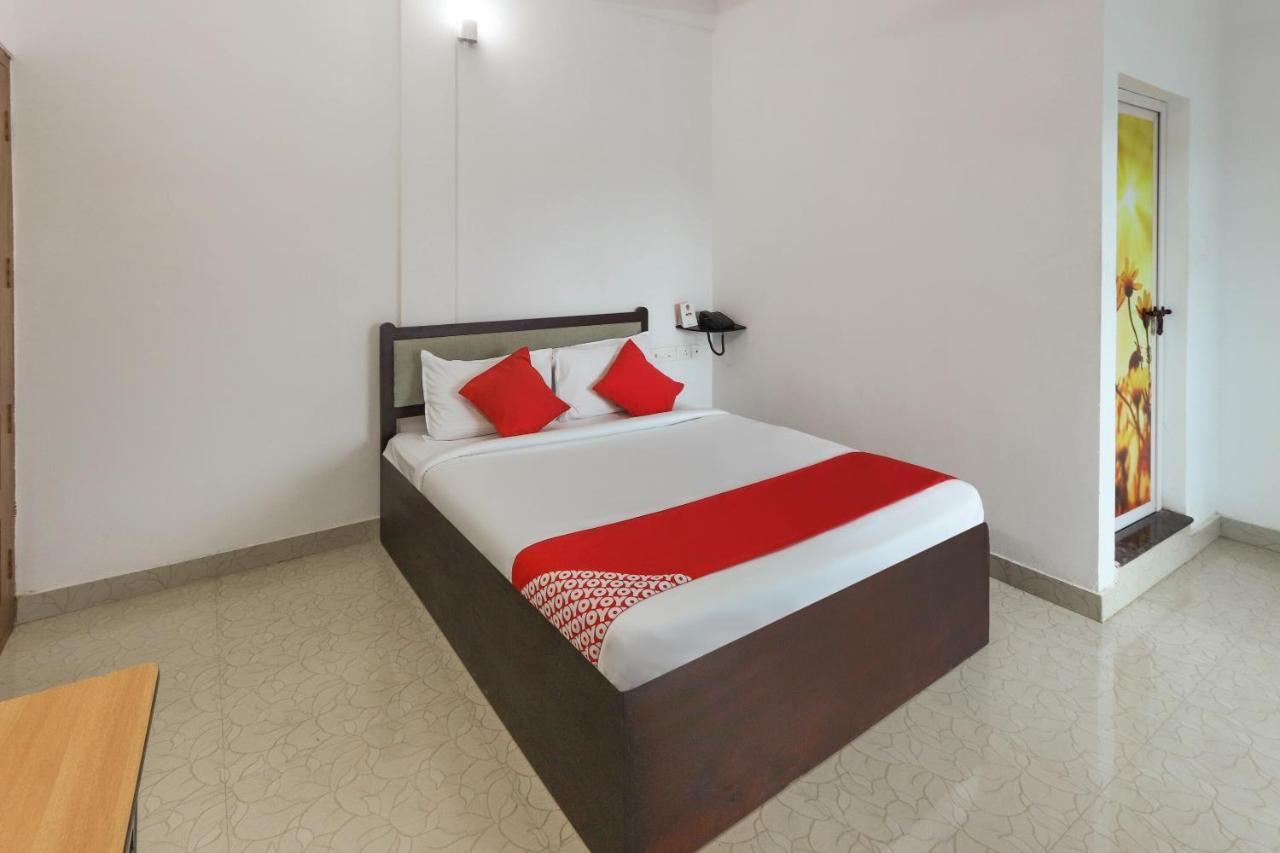 Oyo 49244 Green Castle Residency Otel Nedumkandam Dış mekan fotoğraf